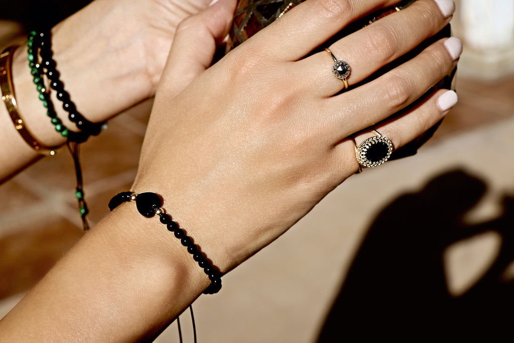 Black Heart Bracelet - Onyx beads